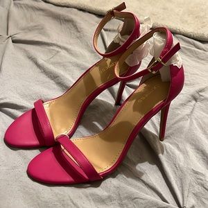 NWT Express heels